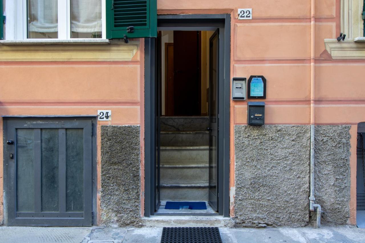 Down Town Blue Apartment La Spezia Exteriör bild